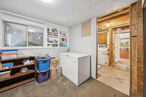 Storage Room could be finished for an extra Bedroom