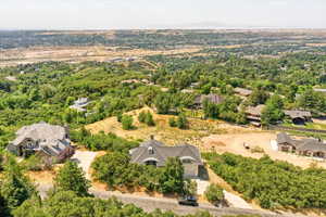Aerial view of property and surrounding area