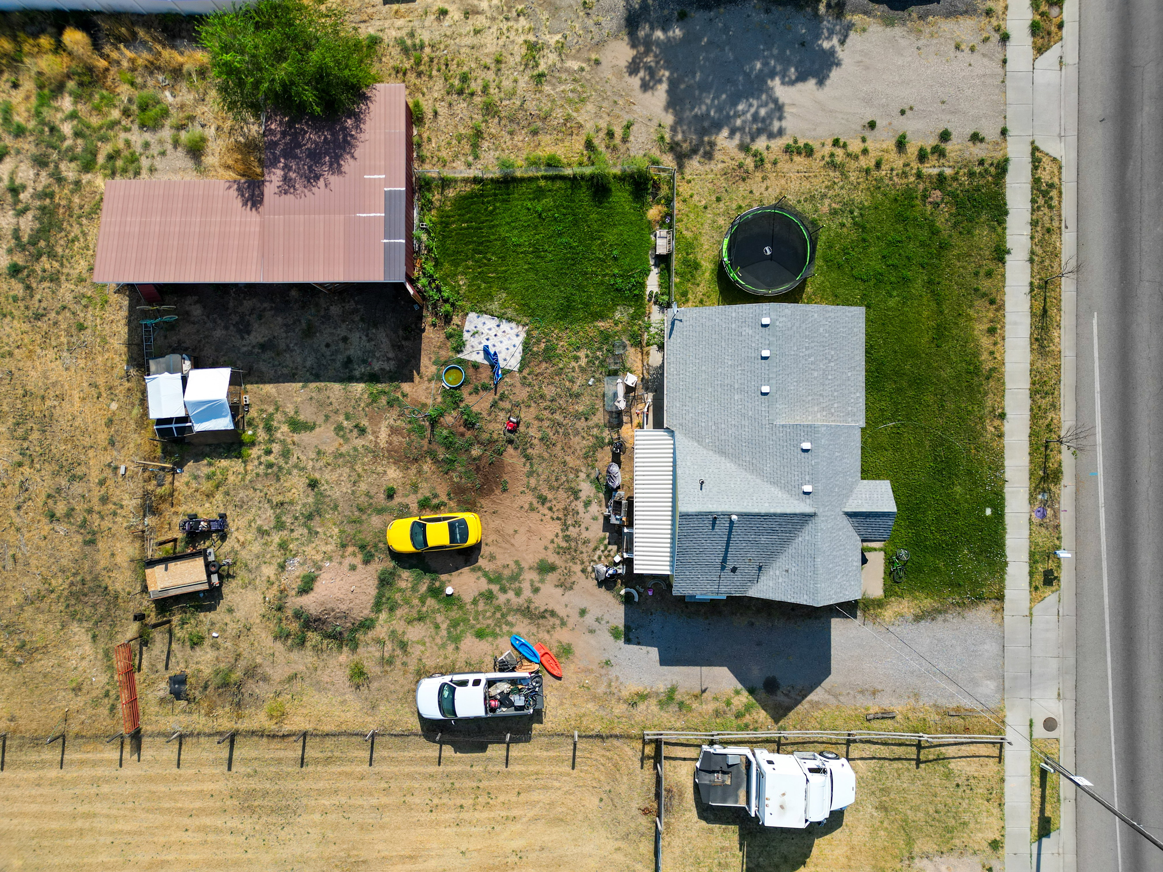 Aerial view of property and surrounding area