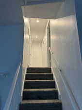 Stairway with recessed lighting