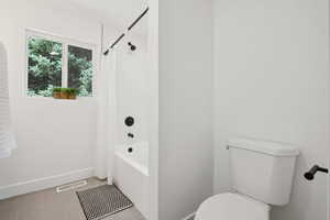 Full Bathroom Upstairs