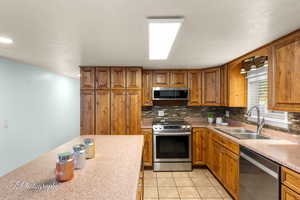 Pullouts in cabinets, spacious island