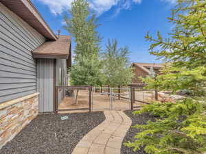 View of yard featuring a gate