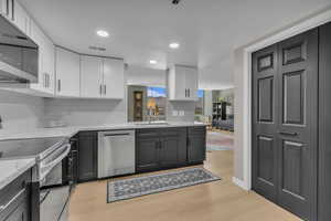 Quartz, seamless flooring, classic and timeless design.