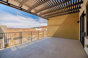 Patio / terrace with a pergola