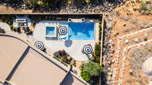Bird's eye view of a pool area