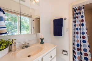 Ensuite Bathroom with Shower!