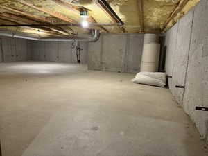 Crawlspace/storage under the living room. About 4 feet high, not included in square footage.