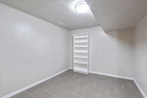 Extra room for storage or office space