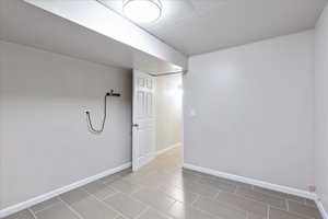 Extra room for storage or office space