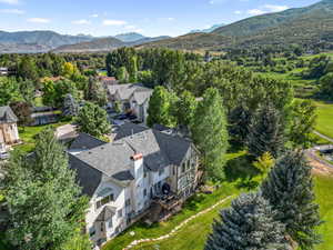 Bird's eye view of a mountain backdrop