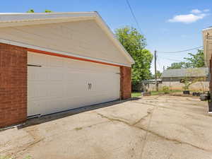View of 2 car garage