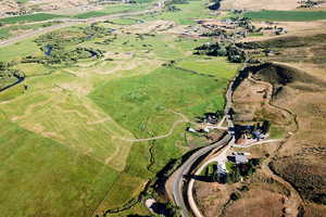 Aerial overview of property's location
