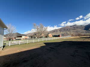 View of yard with a mountain view