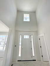 Entrance foyer with a high ceiling