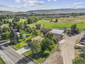 Bird's eye view of a mountain backdrop