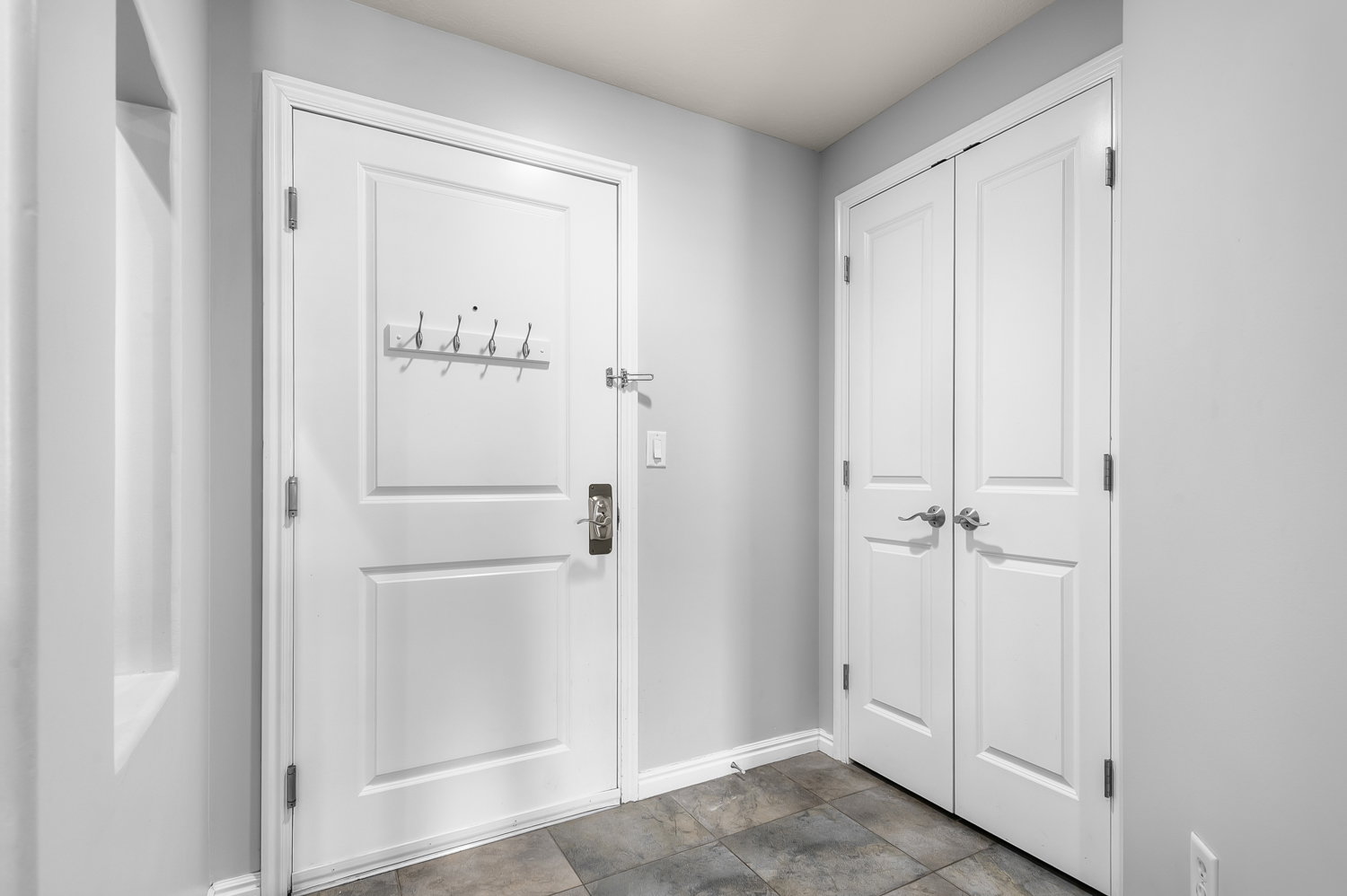 Entryway with baseboards