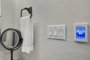 Detailed view of radiant heat control