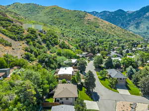 Aerial perspective of suburban area with mountains