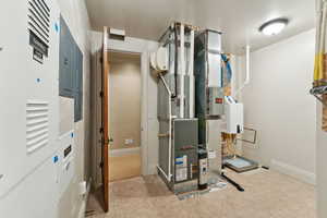 Utility room with heating unit