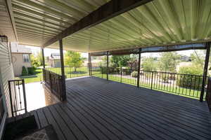 Covered Deck with shades