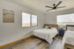 Bedroom 2 w/two queen beds