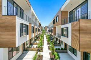 View of home's community