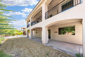 Patio / terrace with a patio
