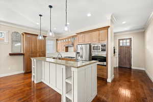 Kitchen Island w/front seating.