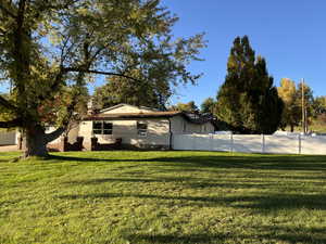 Street new of front yard