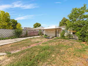 Front of Unit B