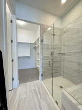 Euro glass shower doors
