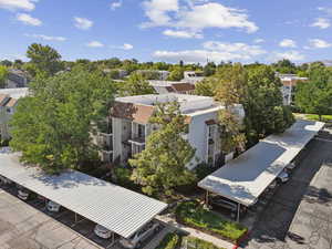 Aerial view of property and surrounding area
