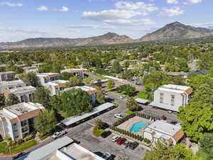 Aerial view of a pool and mountains
