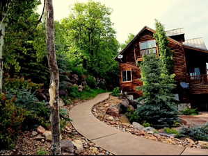 Surrounding community with a balcony