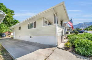 View of property exterior