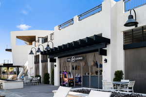 View of patio / terrace with outdoor dining area
