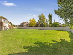 View of yard featuring a residential view
