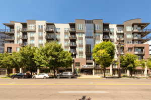 View of apartment building / complex