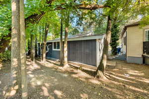 View of home's exterior