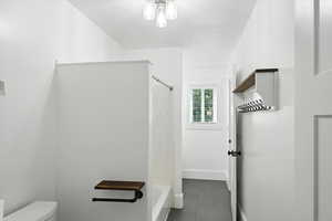 2nd floor bathroom with shower/tub combination