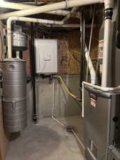 Tankless water heater
