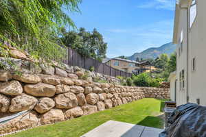 View of yard with a mountain view