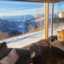 Living area with a mountain view