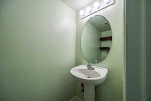 Bathroom with a textured wall