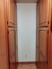 Detailed view of baseboards