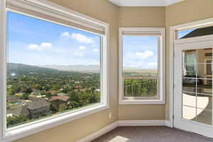 Master Bedroom Main Level With Walk Out