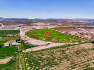 Aerial view of sparsely populated area featuring mountains