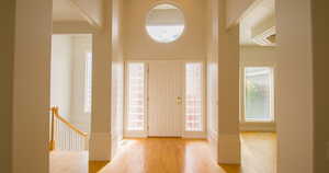 Looking back to front door.