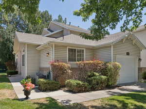 View of front of home.